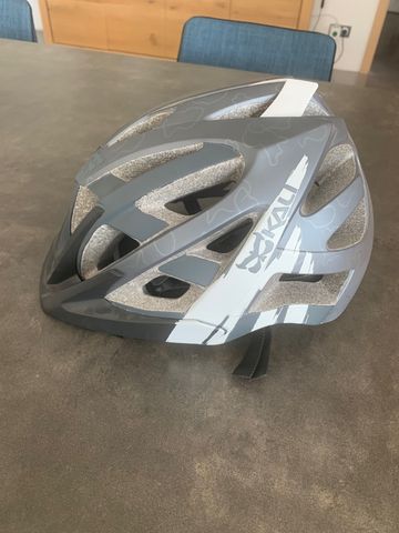 Tweedehands Kali Protectives AVANA bike — afbeelding 2 van 6