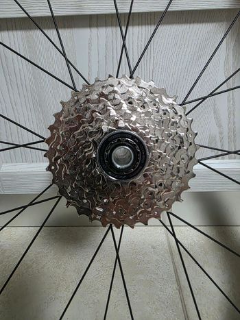 Used Fulcrum Airbeat 400 DB 700c 2025 bike — image 6 of 7