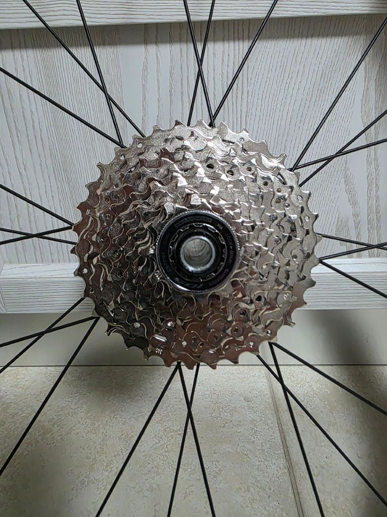 Used Fulcrum Airbeat 400 DB 700c 2025 bike — image 6 of 7