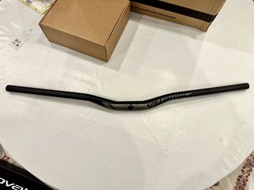 Specialized Manubrio Cockpit usato