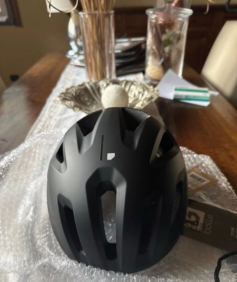 Używany bolle Cycling Helmet 2025 bike — zdjęcie 8 z 8