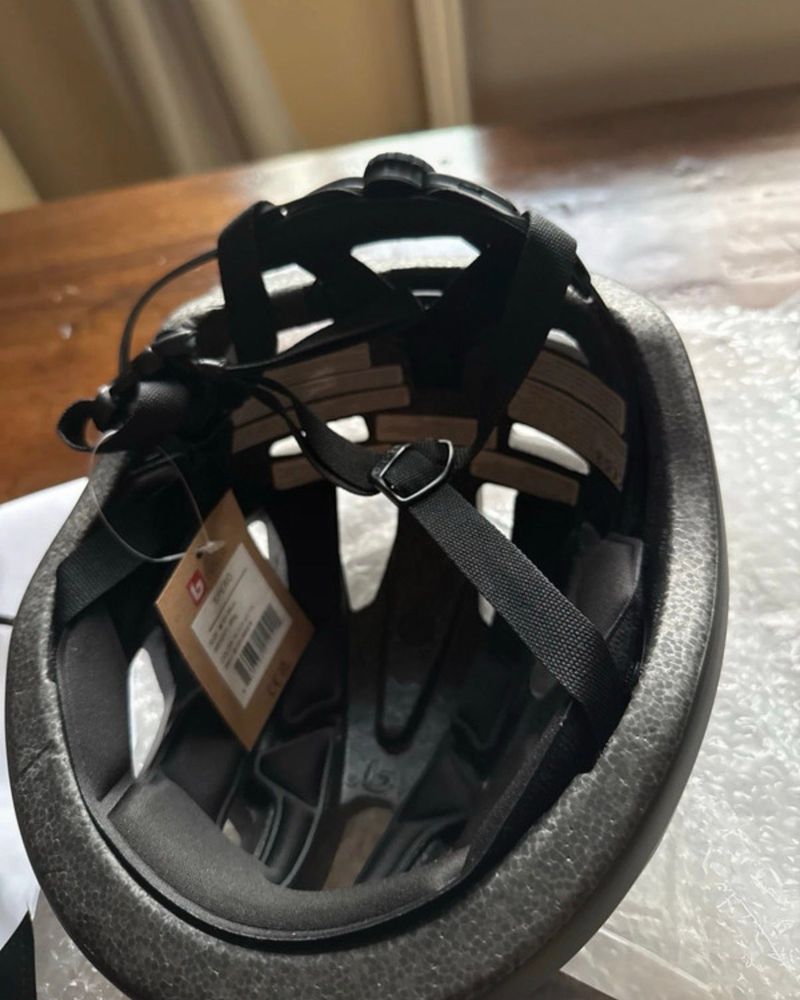 Używany bolle Cycling Helmet 2025 bike — zdjęcie 4 z 8