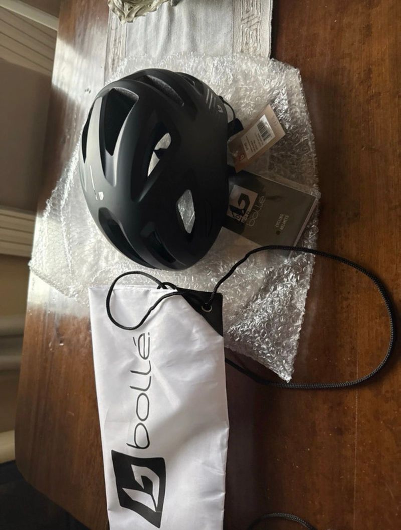 Używany bolle Cycling Helmet 2025 bike — zdjęcie 2 z 8