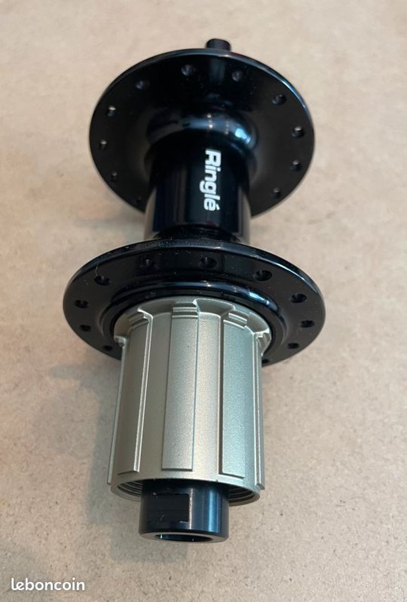 Použité Sunringle SRC 12x148 28T Shimano HG Wheels