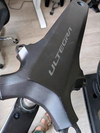 Shimano, Ultegra FC-R8100