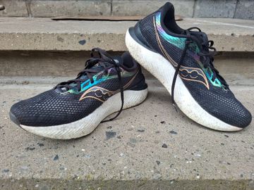 Saucony Endorphin Pro 3 2022 Running Shoes d'occasion