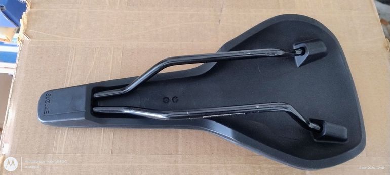 Used nessun marchio Sella per bici bike — image 2 of 2