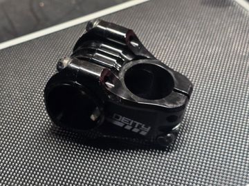 Used Deity Stem 35 2025 bike — image 3 of 5