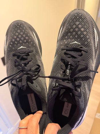 Hoka, Clifton 9