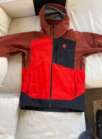 Black Diamond Stretch Shell Jacket 2024 bike usato — immagine 2 di 3