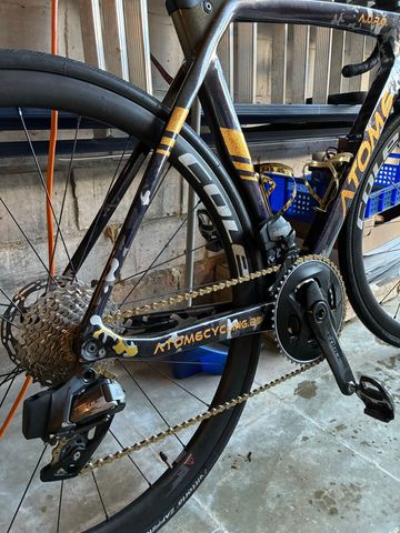 Used cole carbon wheels 2023 bike — image 2 of 2