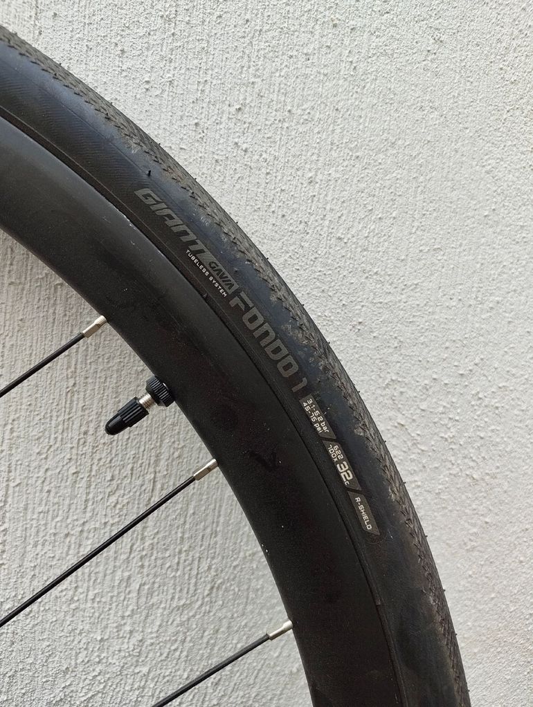 Used Shimano Paire de roues aluminium 2025 bike — image 2 of 4