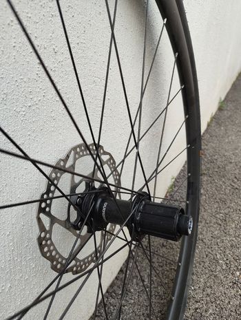 Used Shimano Paire de roues aluminium 2025 bike — image 4 of 4