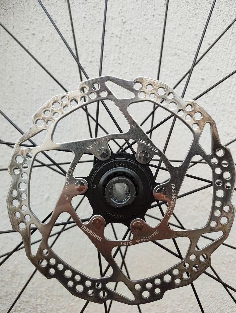Used Shimano Paire de roues aluminium 2025 bike — image 3 of 4