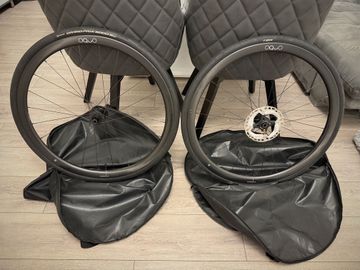 Brugt OQUO RP35TEAM Carbon Wheelset 2024 bike — billede 1 af 8