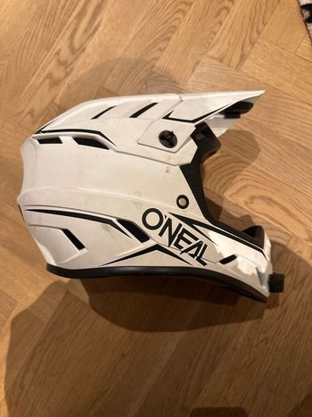 Used O‘neal BACKFLIP Helmet 2025 bike — image 4 of 5