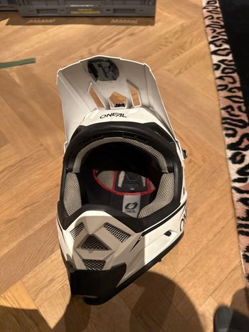 Used O‘neal BACKFLIP Helmet 2025 bike — image 2 of 5
