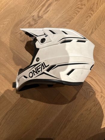 Used O‘neal BACKFLIP Helmet 2025 bike — image 3 of 5