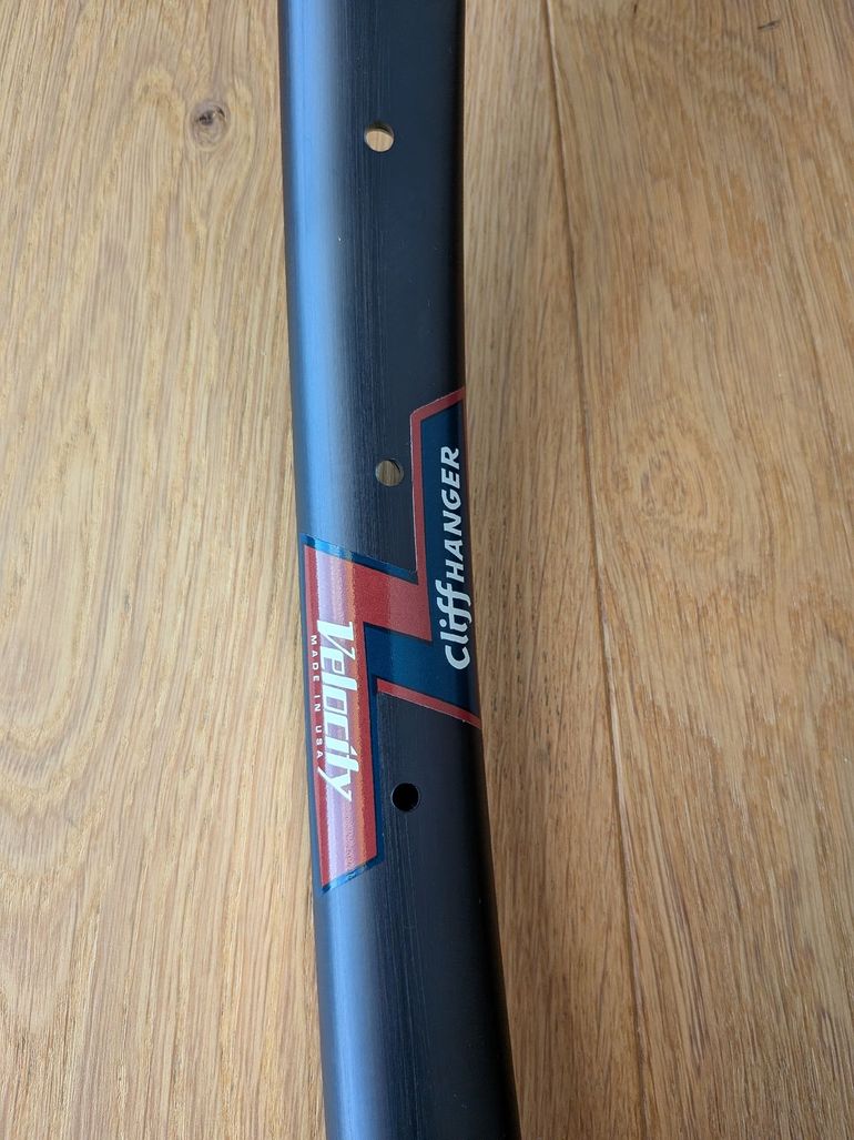 Used Velocity Cliffhanger 26 rim 2025 bike — image 2 of 3