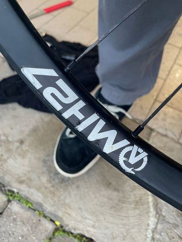 Used Alchemist Pro Training MH27 2025 bike — image 6 of 12