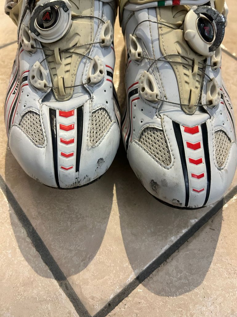 Used Vittoria Road Ultralight Carbon bike — image 2 of 6