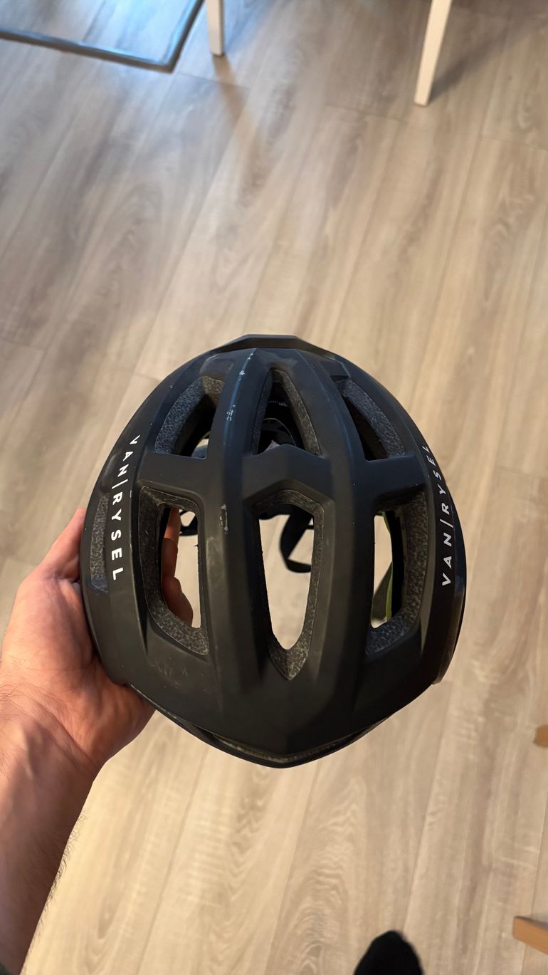 Used Van Rysel ROADR 900 XL 59-62cm bike — image 3 of 4