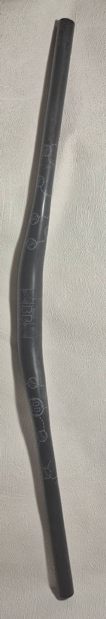 Banana Bikes, Carbon Handelbar BB ONE 750MM 35MM BACKSWEEP: 7 DEG UPSWEEP: 5 DEG 230g