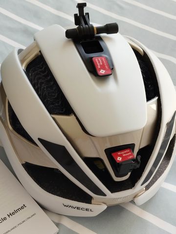 Used Trek Circuit WaveCel Helmet 2025 bike — image 2 of 5
