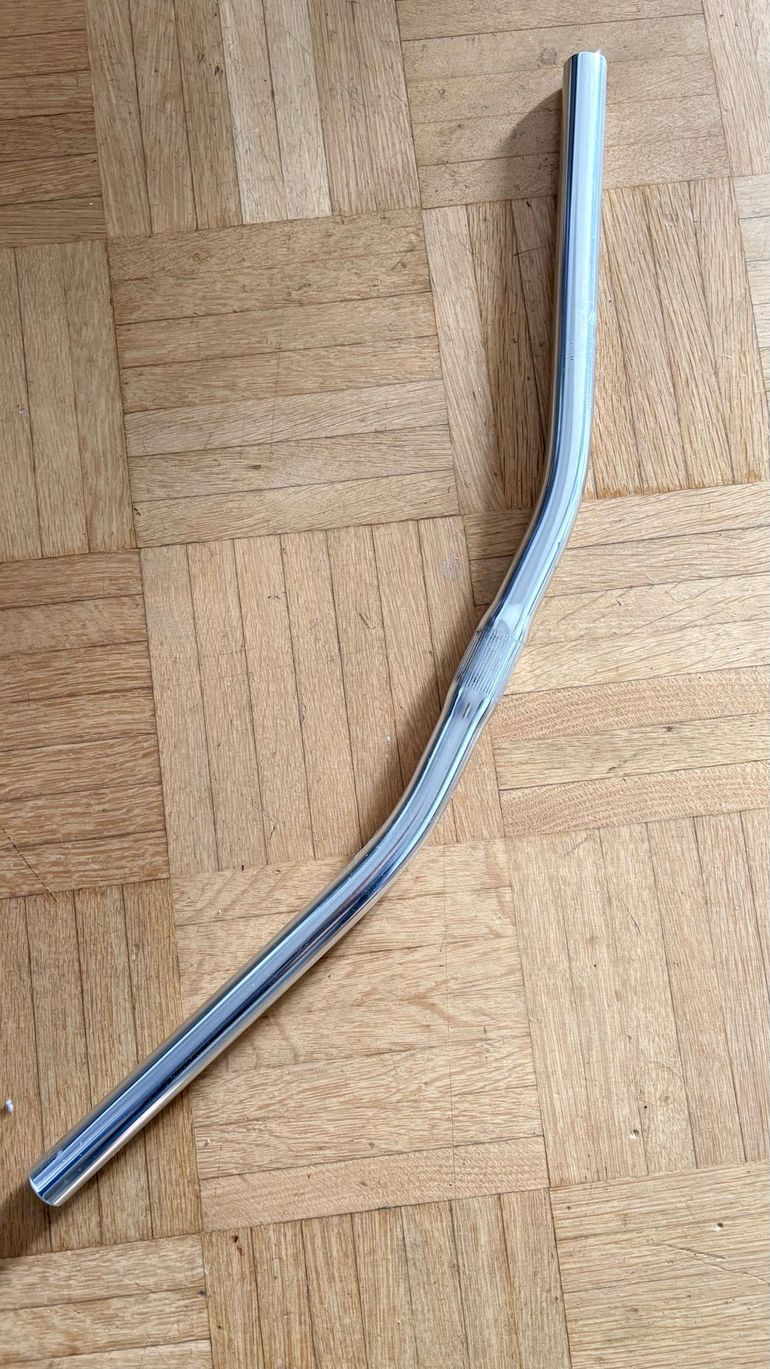 Used Magix CHB-A6002 W600-1609 Handlebar bike — image 1 of 3