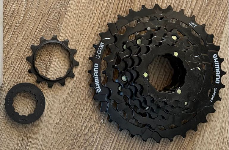 Used Shimano HG 11-32 7s Cassette 2026 bike — image 1 of 2