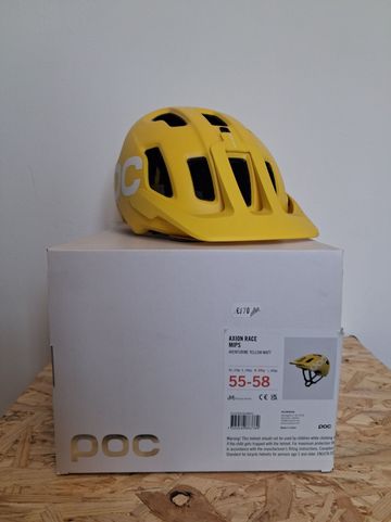POC AXION RACE MIPS 2025 bike de segunda mano — imagen 2 de 7