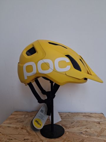 POC AXION RACE MIPS 2025 bike de segunda mano — imagen 4 de 7