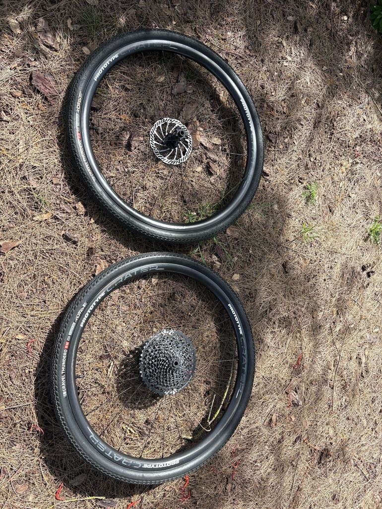 Used PROTOTYPE Crater Carbon Wheelset 2025 bike — image 4 of 8