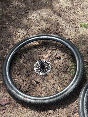 Used PROTOTYPE Crater Carbon Wheelset 2025 bike — image 2 of 8