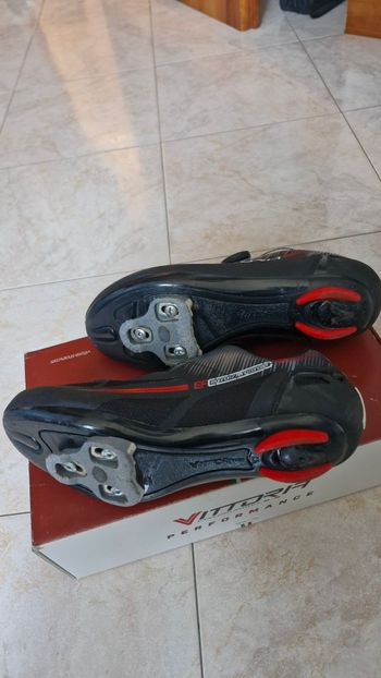 Used Vittoria scarpe bike — image 5 of 5