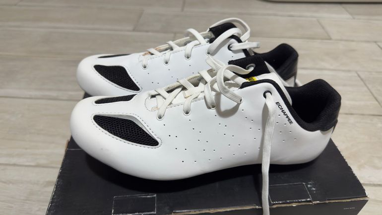 Used Mavic Cycling Shoes Women ECHAPPEE 2025 bike — image 1 of 4