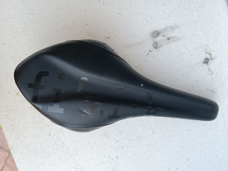 Used Fizik SELLA FI.ZI:K AIRONE V5 WING.FLEX bike — image 3 of 6