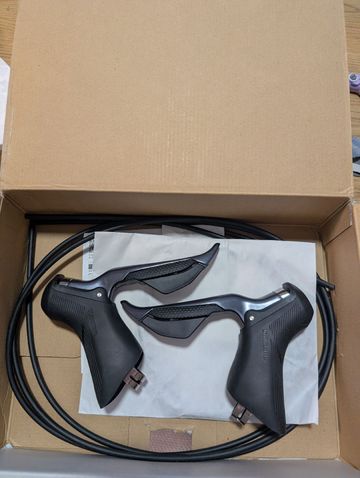 Shimano Ultegra R8150 Drivetrain & Pedals de segunda mano