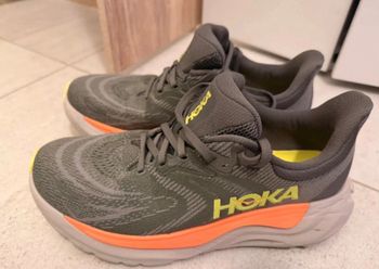 Hoka, arahi 8