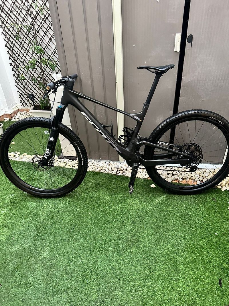 Used EDP MTB Carbon Wheels 2024 bike — image 5 of 6