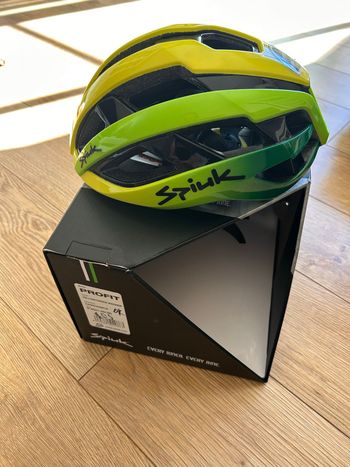 Spiuk, Profit Helmet
