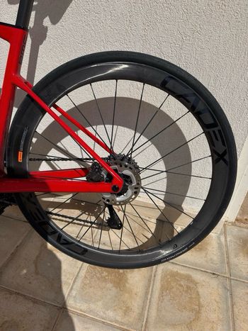 Brugt Cadex 42 DISC 2023 bike — billede 8 af 9