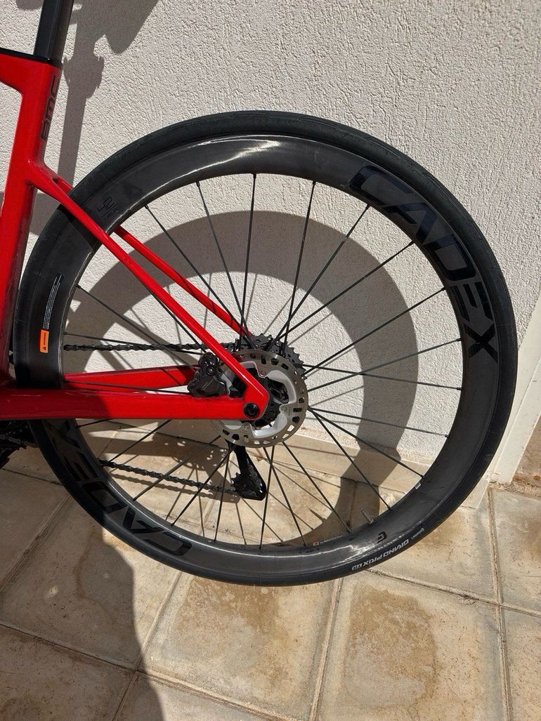 Brugt Cadex 42 DISC 2023 bike — billede 8 af 9