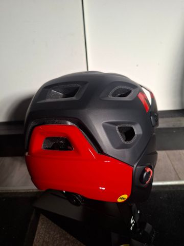 Brugt MET Parachute 2025 Cycling Accessories