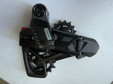 Brugt Sram Rival XPLR AXS E1 13-Speed Rear Derailleur 2026 Drivetrain & Pedals
