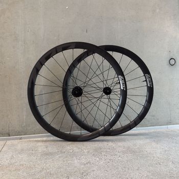 Zipp, 303 Firecrest Wheelset