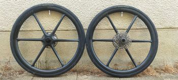 Used S1neo Roues carbone Graal 6 rayons 700 Route/Gravel + pneus Continental + disques Ultegra + cassette SRAM 2025 bike — image 2 of 6