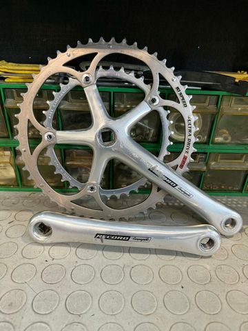 Campagnolo RECORD. 175mm. 10 speed. 53/39T. 2008 Drivetrain & Pedals usato