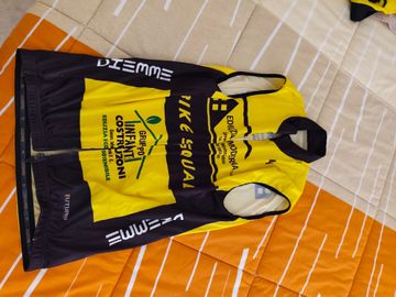 Używany Altro Abbigliamento 2024 bike — zdjęcie 1 z 16