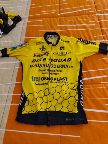 Używany Altro Abbigliamento 2024 bike — zdjęcie 2 z 16